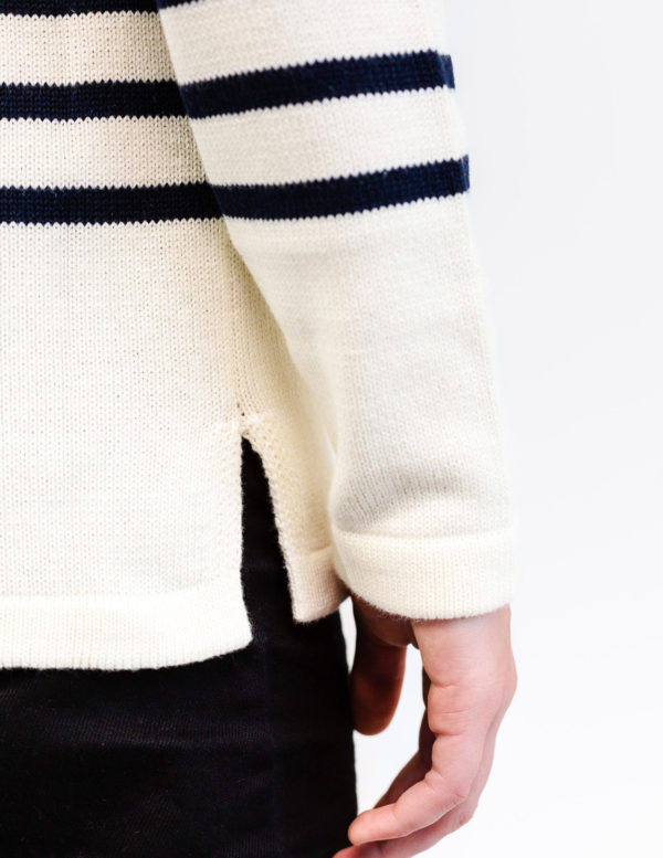 Pull femme marin Pull marin Vêtement marin Pull écru/marine Binic vue de profil