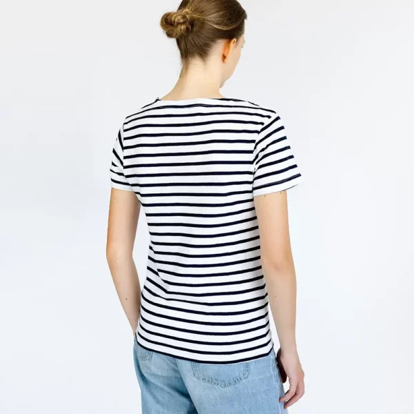 Marinière femme, Blanc Marine, Breizh Océan, DINARD. Tee-shirt rayé léger, manches courtes, coton bio vêtement marin, vue de dos.