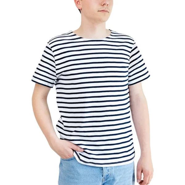 Marinière homme, Blanc Marine, Breizh Océan, DINARD. Tee-shirt rayé léger, manches courtes, coton bio vêtement marin, vue de face.