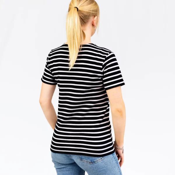 Marinière femme en coton épais, Marine Blanc, Breizh Océan, Garlan. Tee-shirt rayé épais, manches courtes, coton bio vêtement marin, vue de dos.