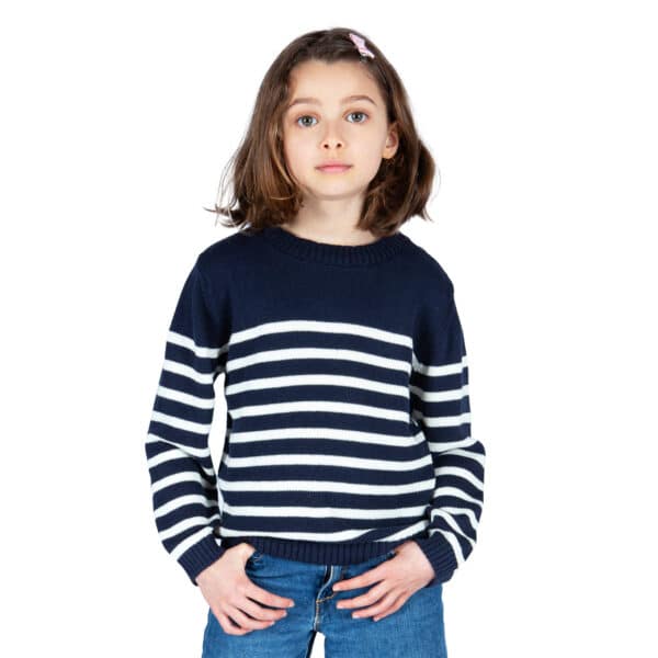 Pull marin fille, Marine Ecru, Breizh Océan, Bono. Pull rayé, boutons sur l'épaule, vêtement marin, vue de face.