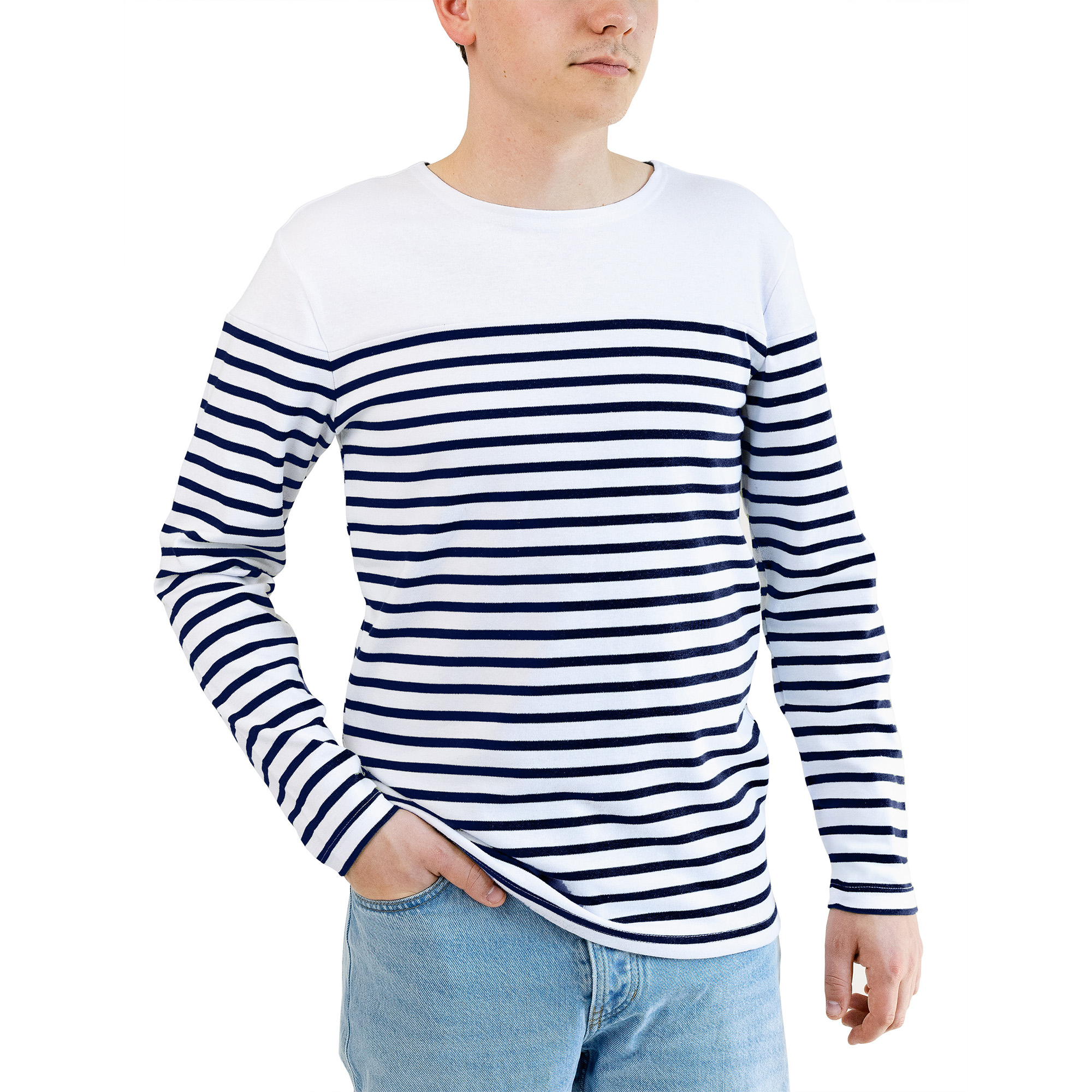 Marinière homme, blanc marine, Breizh Océan, Lanester. manches longues, tee shirt à rayures placées, vue de face.