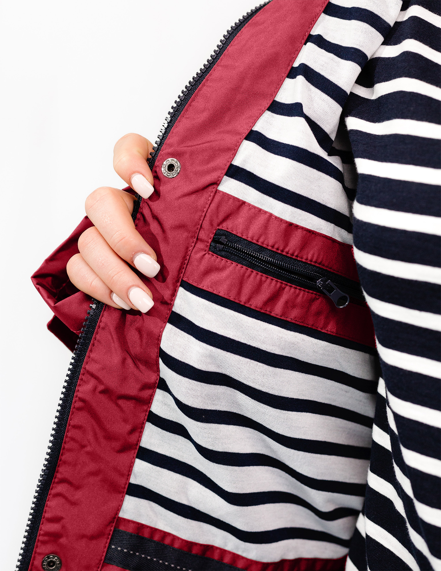 AURAY-ROUGE-FEMME-Poche